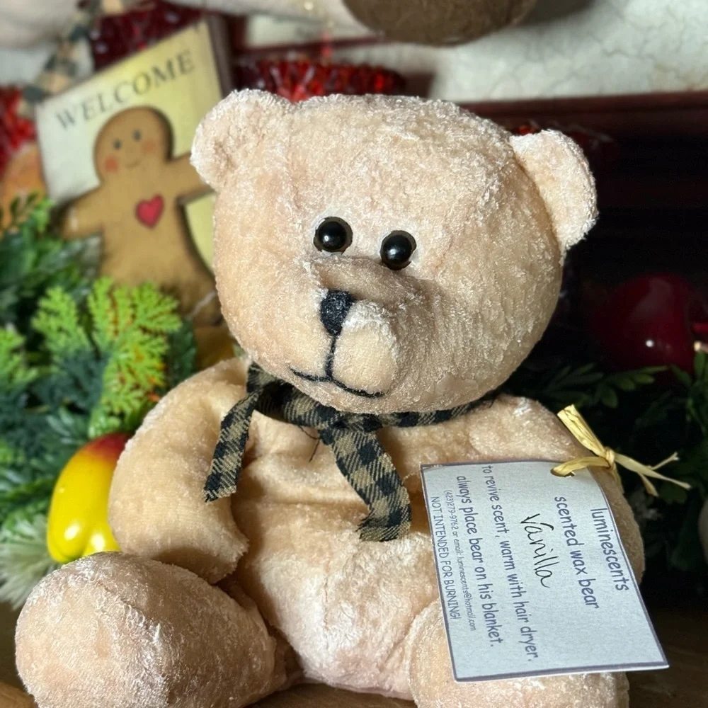 Adorable Tan Scented Vanilla Wax Teddy Bear with Plaid Bow NEW